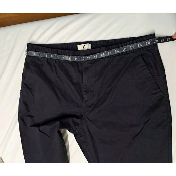 Amazon Men's Tapered Fit Elasticated Waist Chino‎ Pant, Black Size XL 30" - Picture 8 of 11